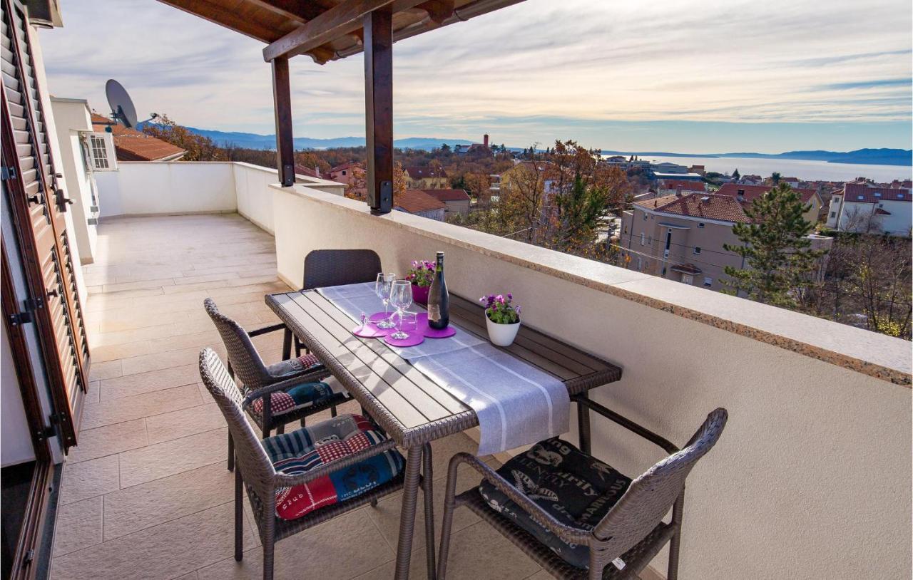 Gorgeous Apartment In Rijeka With Kitchen Exterior foto